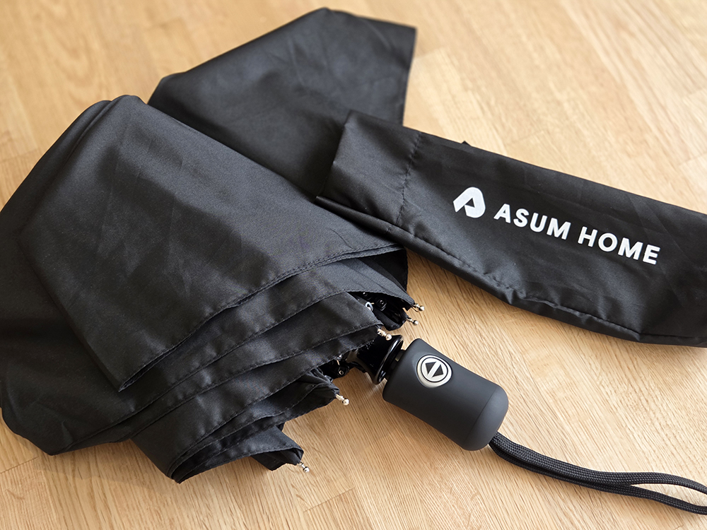 ASUM HOMEオリジナルの折り畳み傘の画像、構造見学会への参加特典